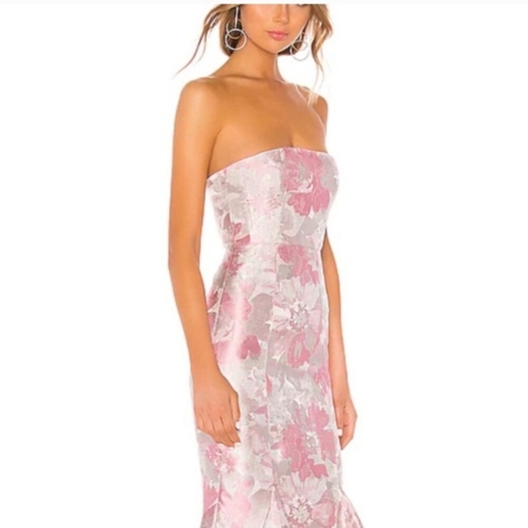 NWT LOVERS + FRIENDS / REVOLVE Urgonia Gown - Small - Picture 2 of 10